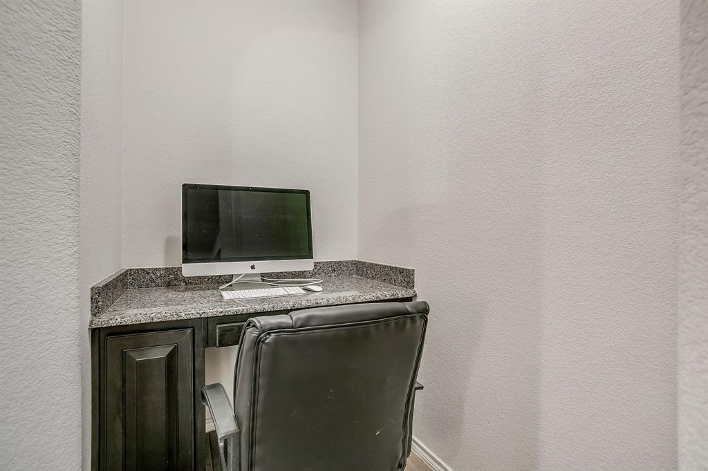 Hawthorne Mdws - Residential