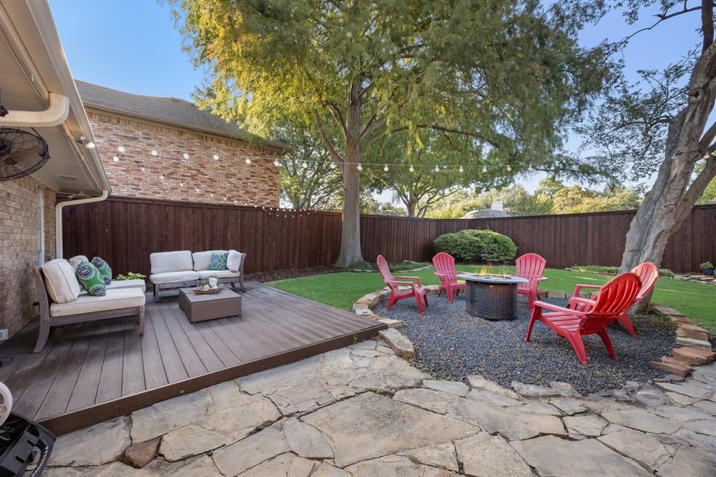 7406 La Manga Drive
