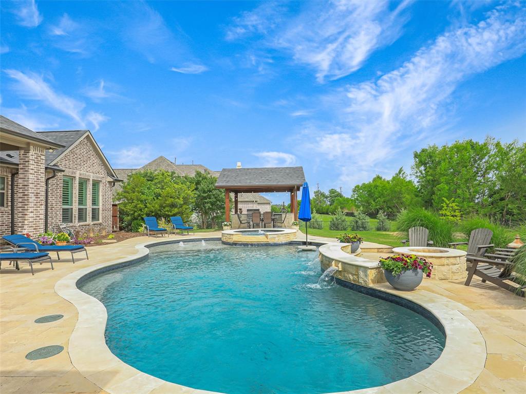 Allen, Texas, 75002, United States, 4 Bedrooms Bedrooms, ,5 BathroomsBathrooms,Residential,Active,2045379