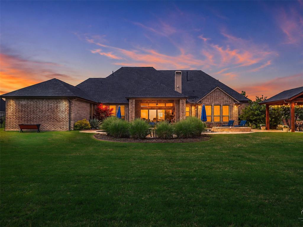 Allen, Texas, 75002, United States, 4 Bedrooms Bedrooms, ,5 BathroomsBathrooms,Residential,Active,2045379
