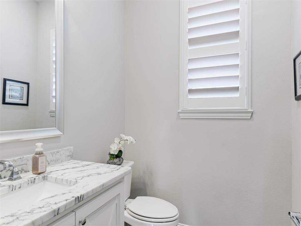 Allen, Texas, 75002, United States, 4 Bedrooms Bedrooms, ,5 BathroomsBathrooms,Residential,Active,2045379