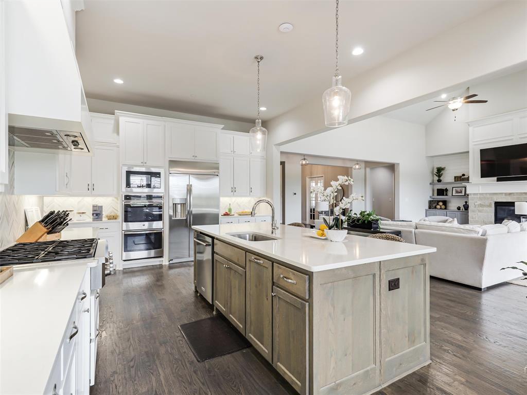Allen, Texas, 75002, United States, 4 Bedrooms Bedrooms, ,5 BathroomsBathrooms,Residential,Active,2045379