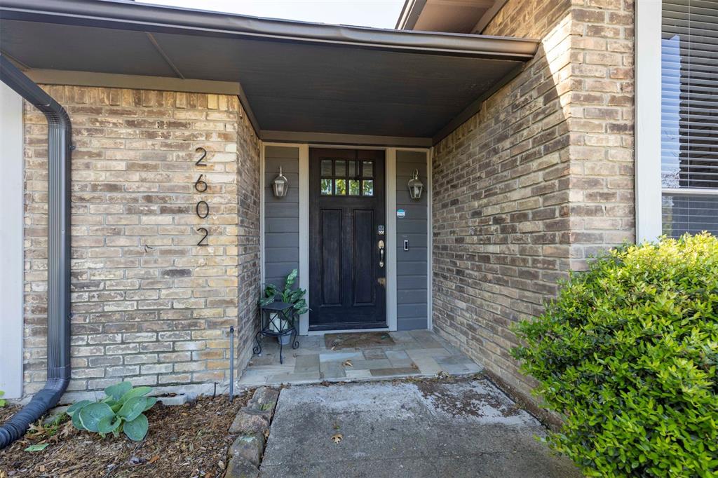 2602 Ramblewood Drive