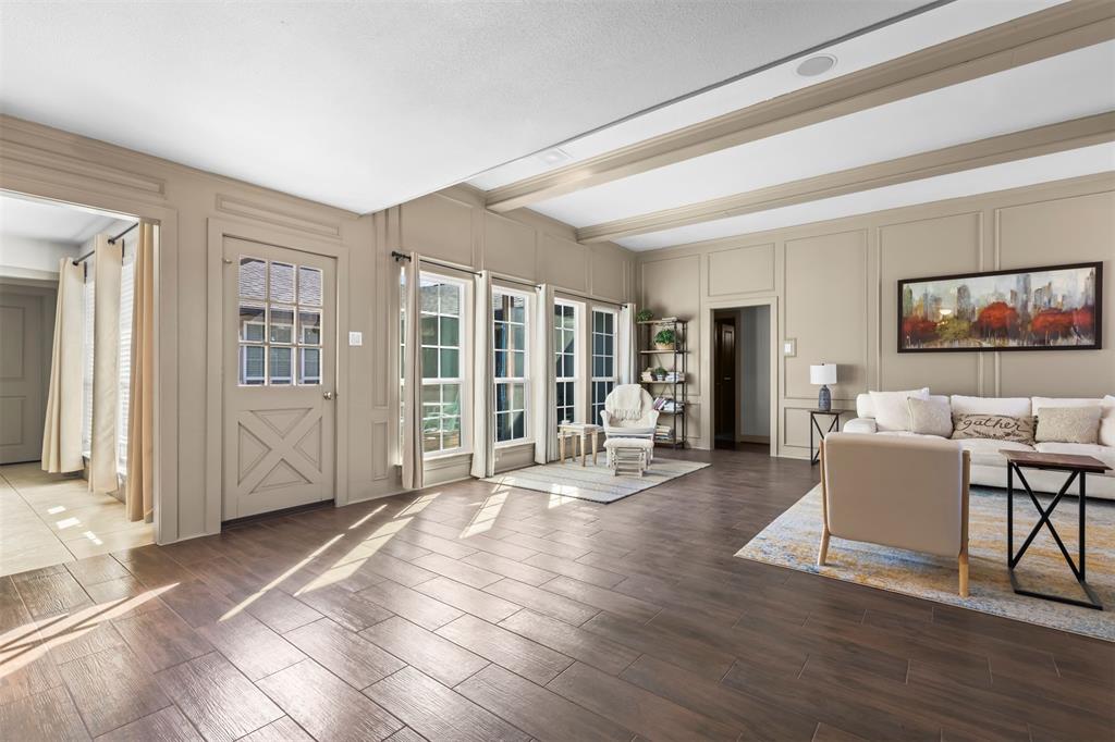 2602 Ramblewood Drive