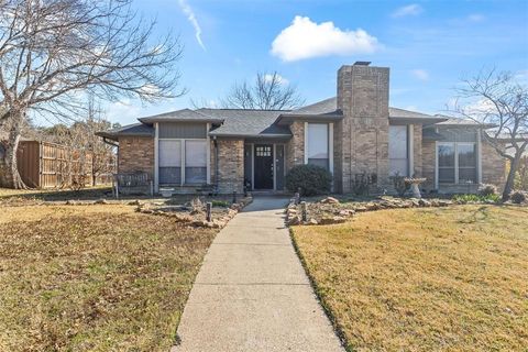 2602 Ramblewood Drive Carrollton TX 75006