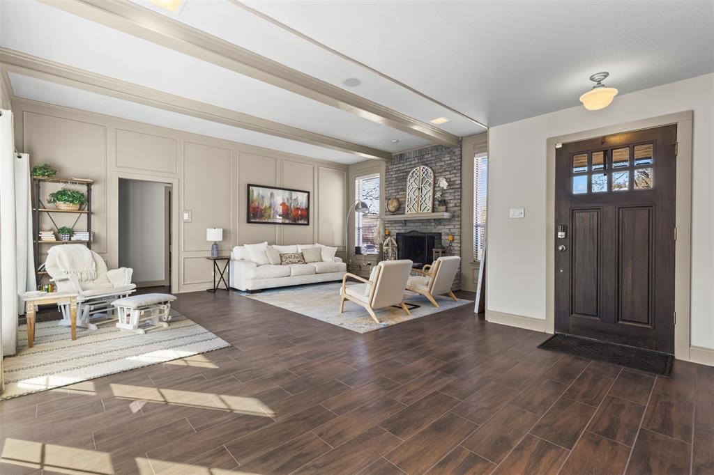 2602 Ramblewood Drive