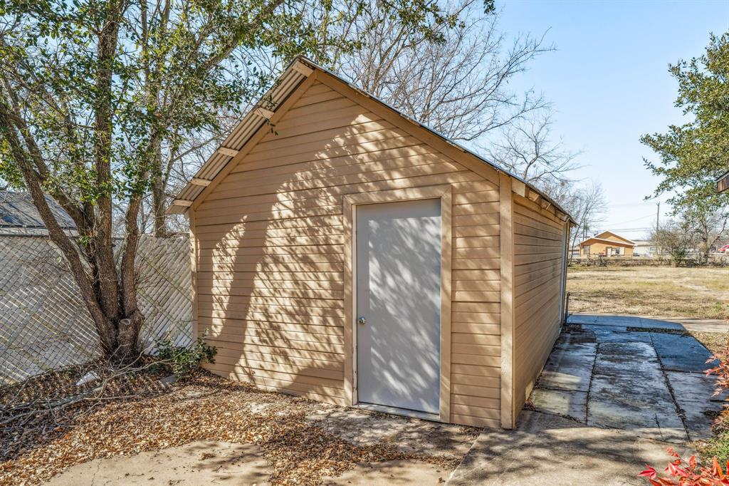 Crow Styles Add - Residential