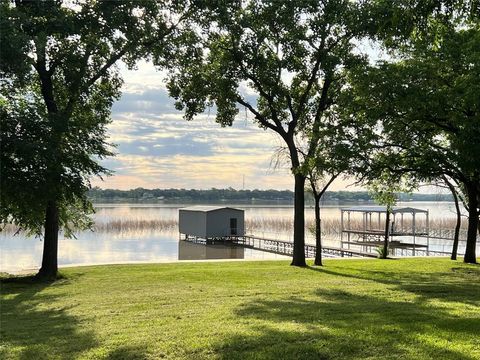7342 Briar Road Azle TX 76020