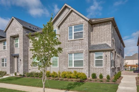 4553 Lamplights Drive Celina TX 75078