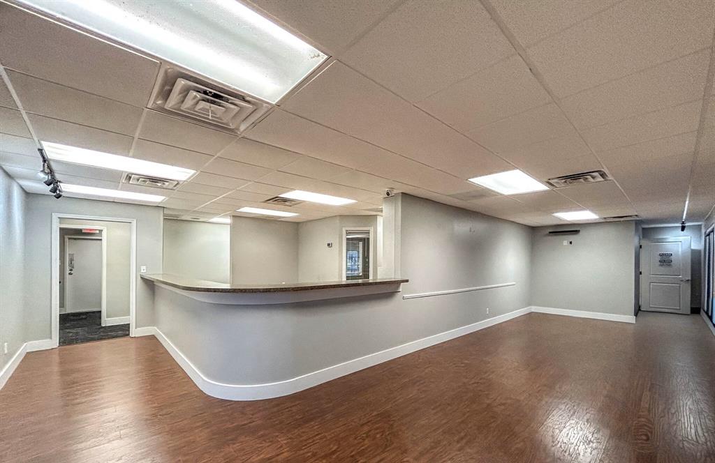 Photo of 638 Londonderry Lane, Denton, TX 76205 (MLS # 21374312)