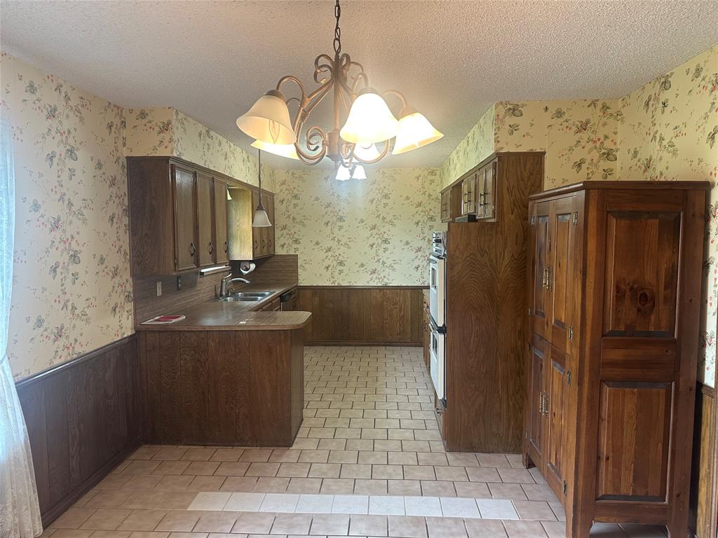 L Ward - Residential Lease