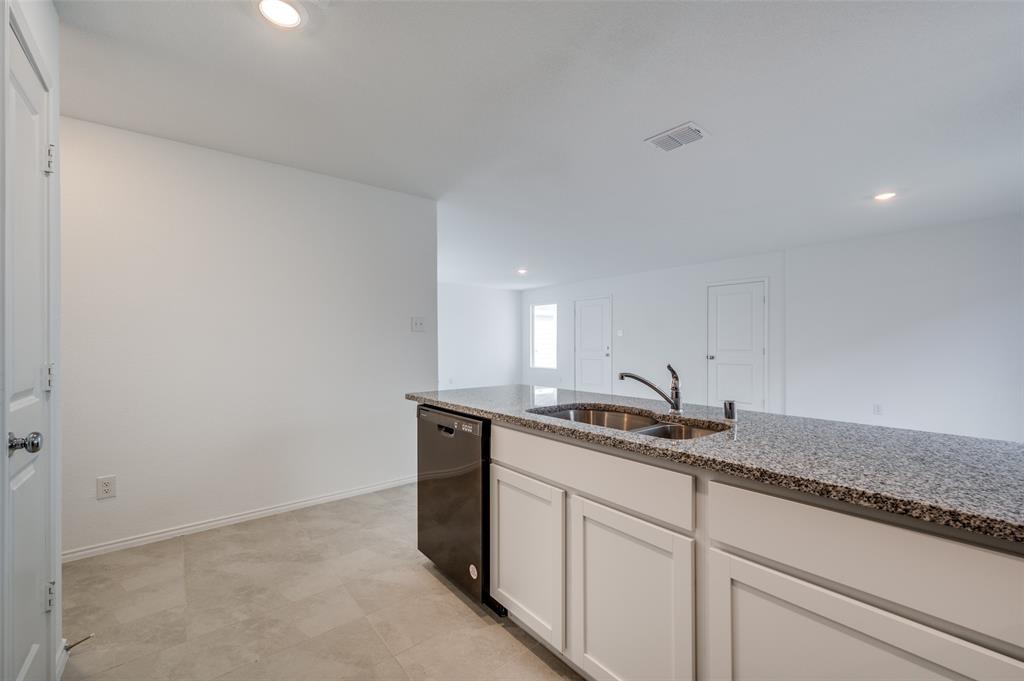 3708 Bluebird Lane
