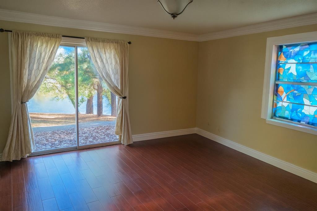 Lake Brenda - Residential