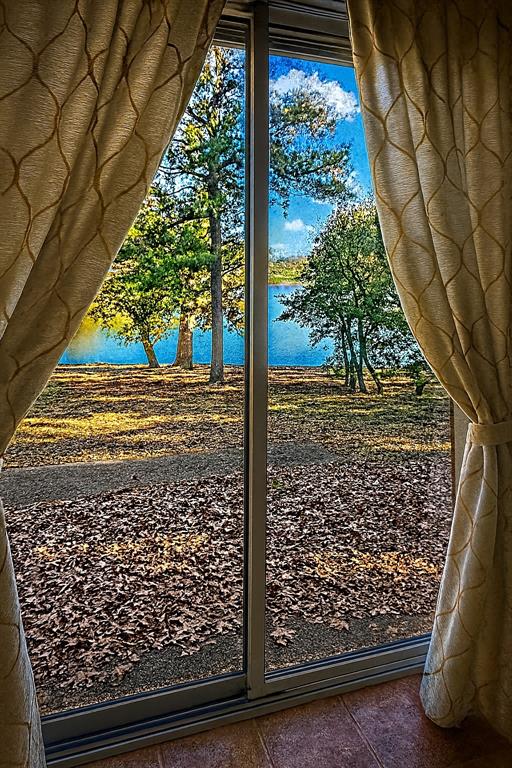 Lake Brenda - Residential