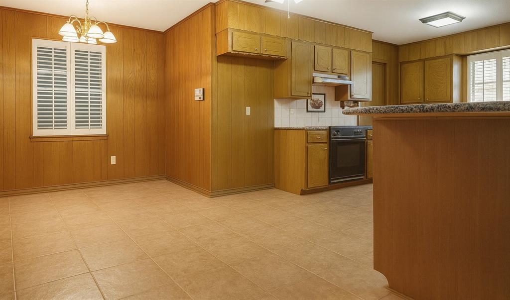 Lake Brenda - Residential