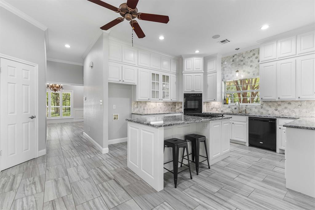 Three 17 River Oaks - Residential