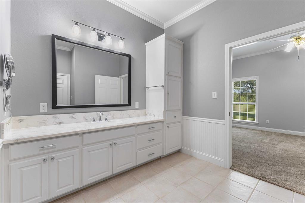 Three 17 River Oaks - Residential