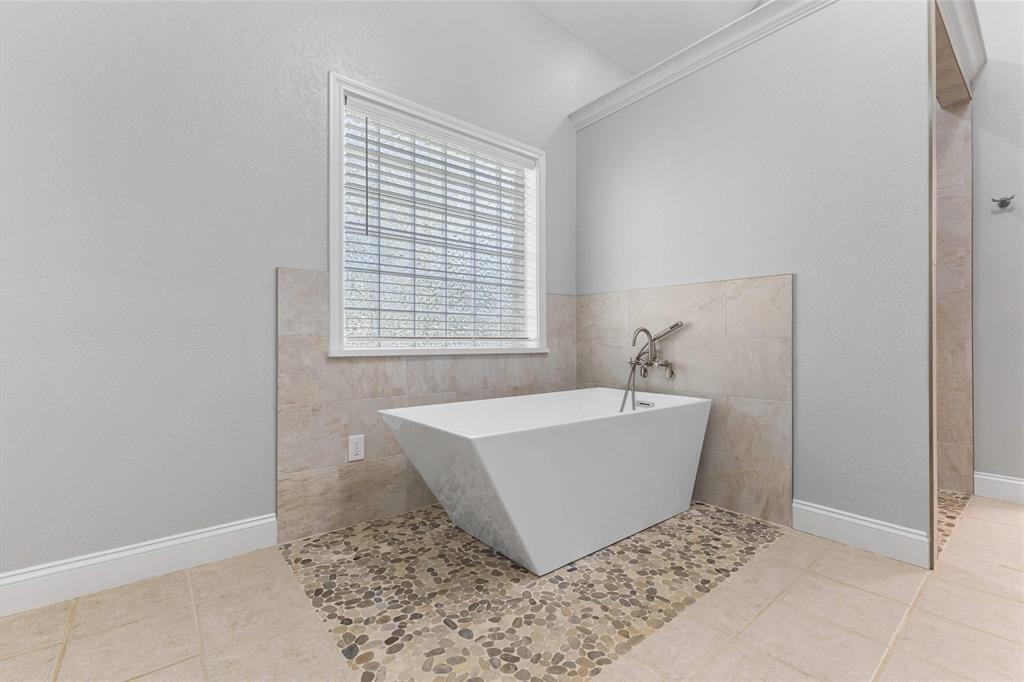 Three 17 River Oaks - Residential