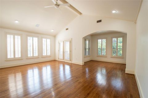 Tiny photo for 4115 Buena Vista Street, Dallas, TX 75204 (MLS # 21078199)