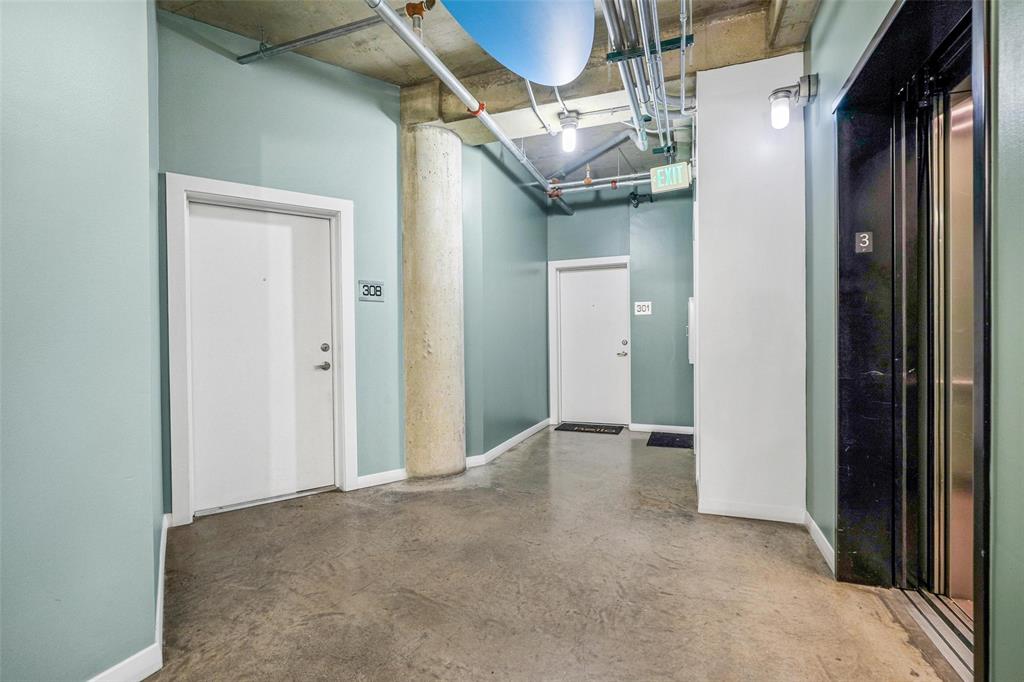 1001 Belleview Street 308