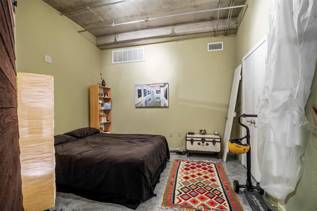 Beat At the South Side Station - Residential