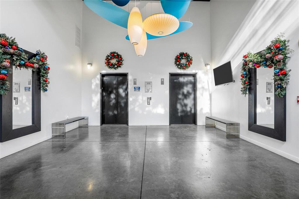 1001 Belleview Street 308