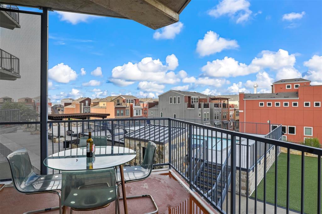 Beat At the South Side Station - Residential