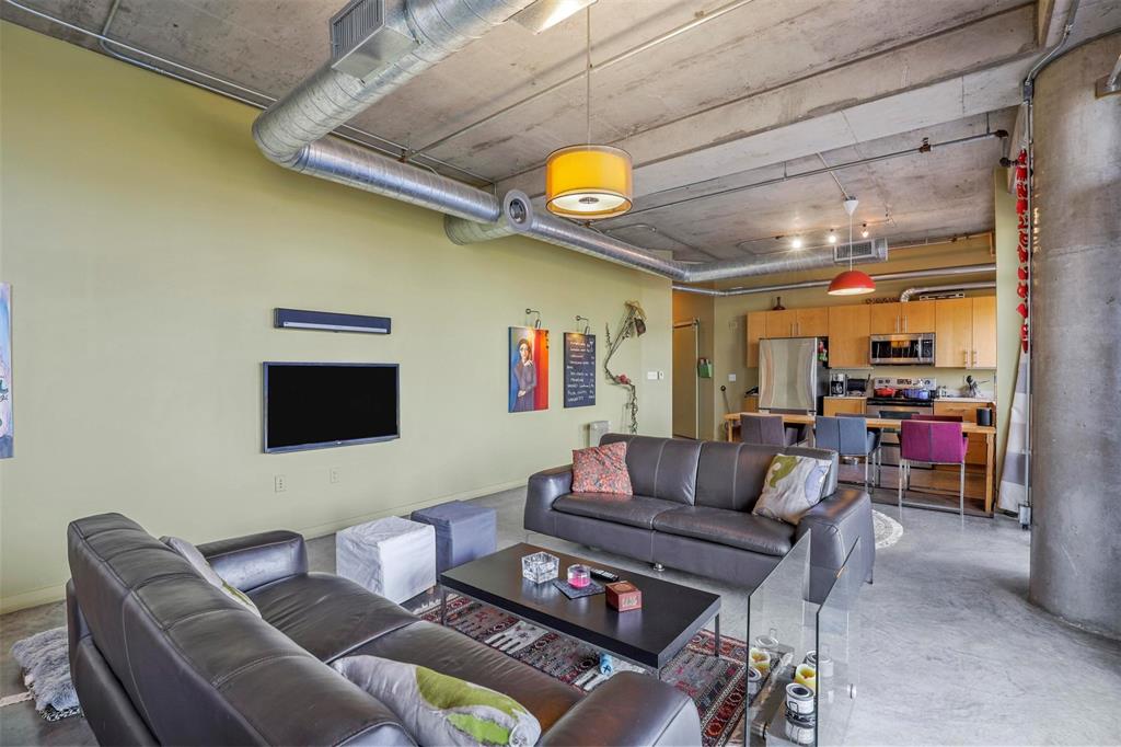 Beat At the South Side Station - Residential