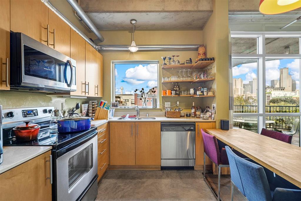 Beat At the South Side Station - Residential