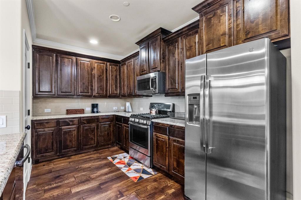 Residences At Jeans Creek, The - Residential Lease