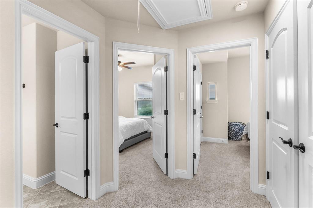 Residences At Jeans Creek, The - Residential Lease