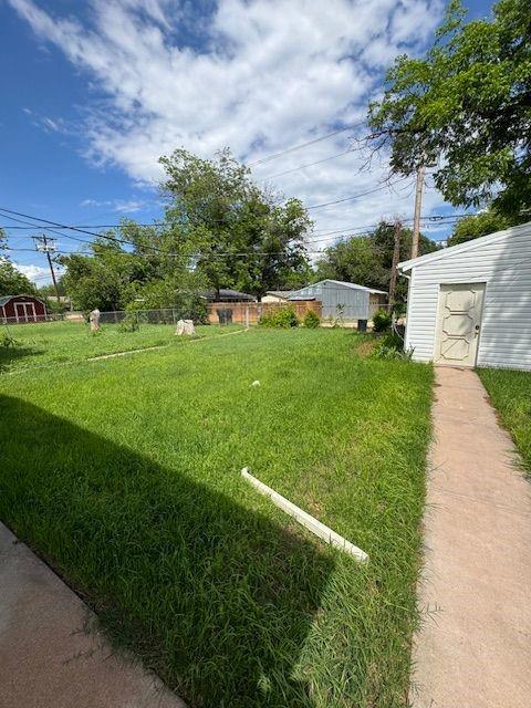 Elmwood West - Residential Lease