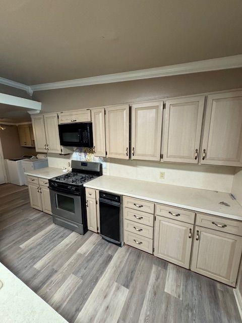 Elmwood West - Residential Lease