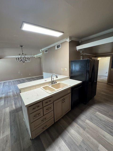 Elmwood West - Residential Lease