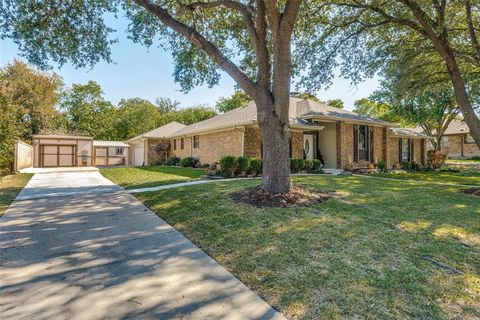 3918 Amy Avenue Garland TX 75043