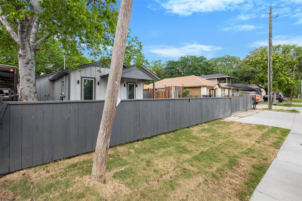 Home Gardens - Residential
