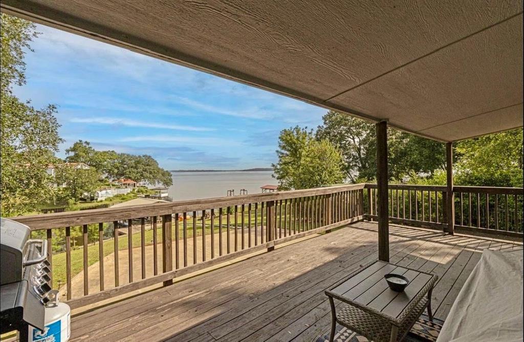 Three Points Estates - Residential