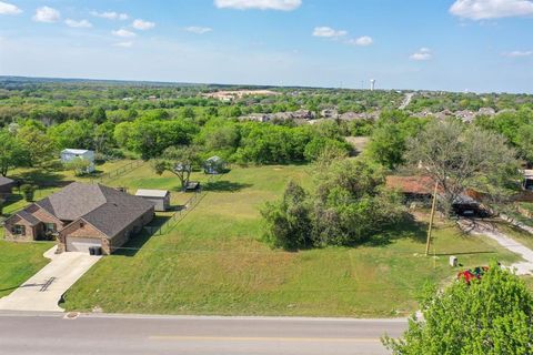 Photo of 808 W Park Avenue, Weatherford, TX 76086 (MLS # 21210121)