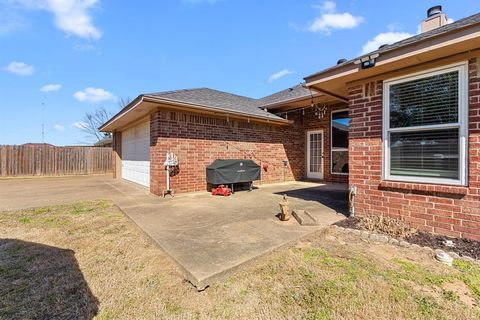 A home in Bullard