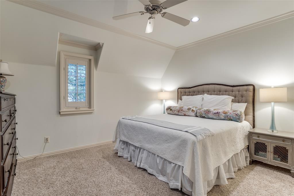 IDLEWOOD - Residential