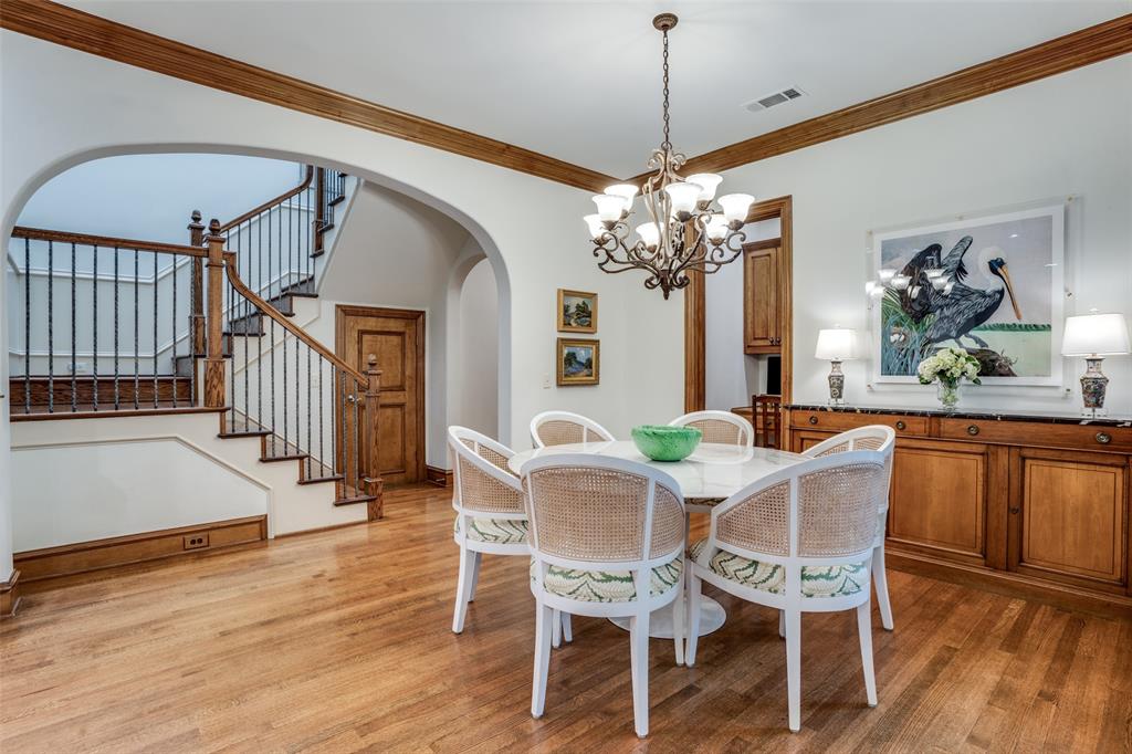 IDLEWOOD - Residential