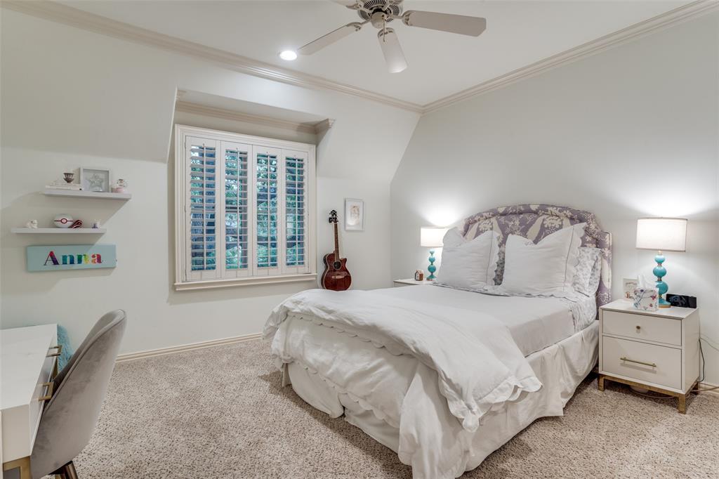 IDLEWOOD - Residential