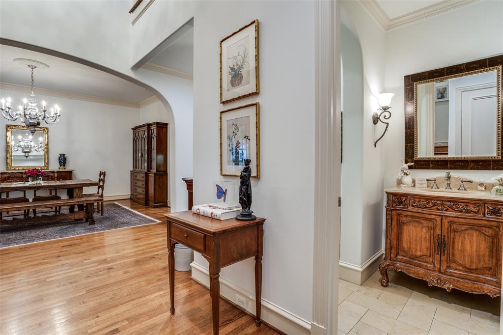 IDLEWOOD - Residential