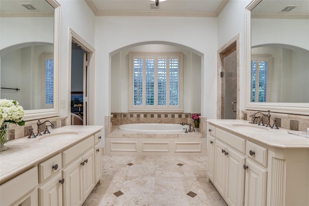 IDLEWOOD - Residential