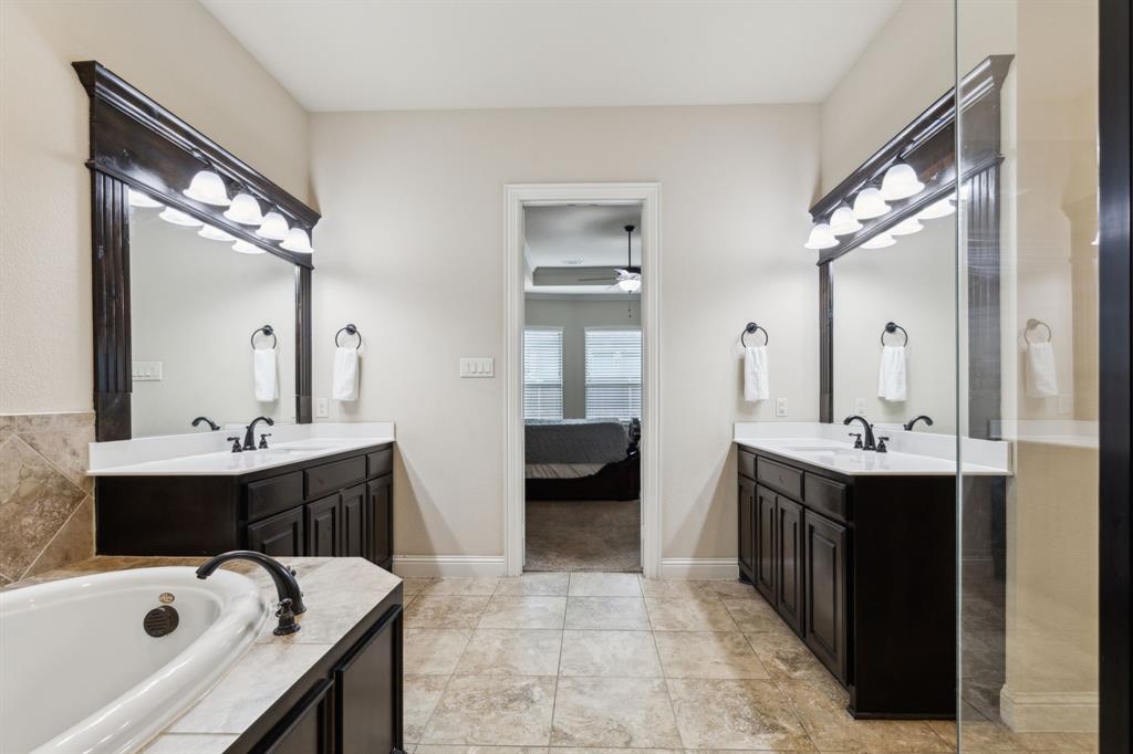 Knott's Landing on Little Road - Residential