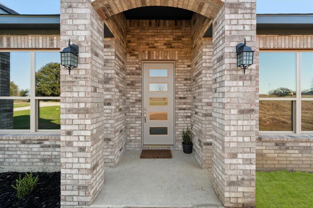 738 SE County Road 3122