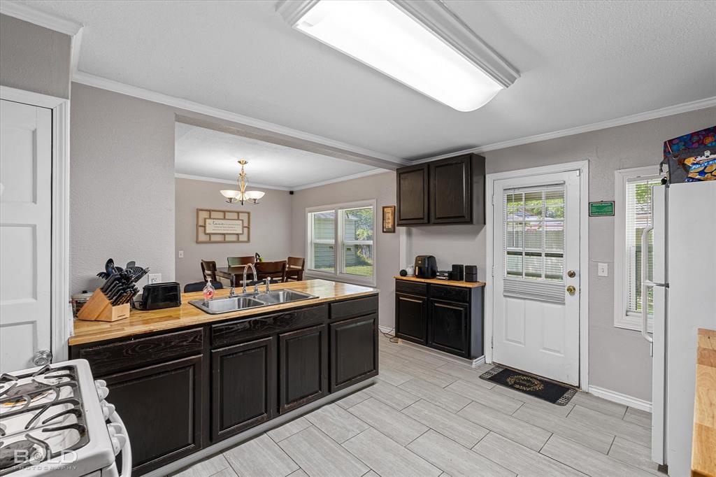 Bossier City, Louisiana 71112, United States, 3 Bedrooms Bedrooms, ,2 BathroomsBathrooms,Residential,Active,107776