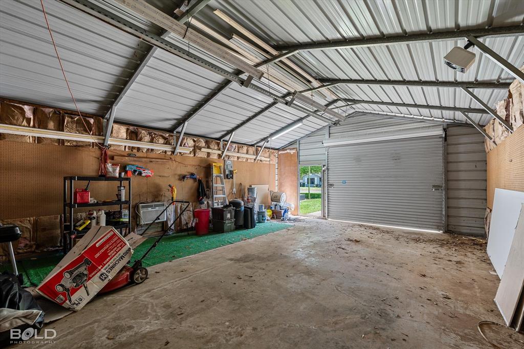 Bossier City, Louisiana 71112, United States, 3 Bedrooms Bedrooms, ,2 BathroomsBathrooms,Residential,Active,107776