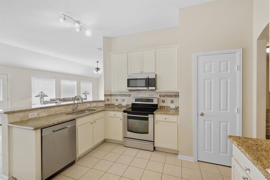 12113 Vienna Apple Road