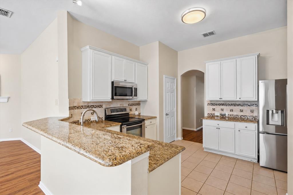 12113 Vienna Apple Road